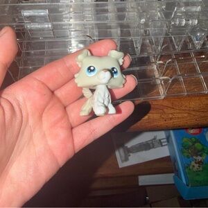 Authentic Littlest Pet Shops Collie